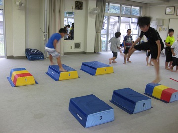 深川空手教室 跳び箱トレーニング4